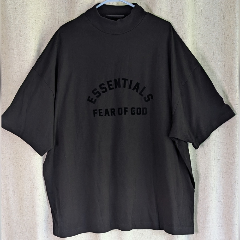 Fear of God Essentials Black Mock Neck Half Sleeves Oversized Boxy TShirt Size L